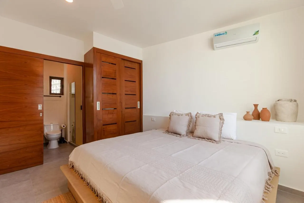 Azalea By Zama Homes Тулум 0*,